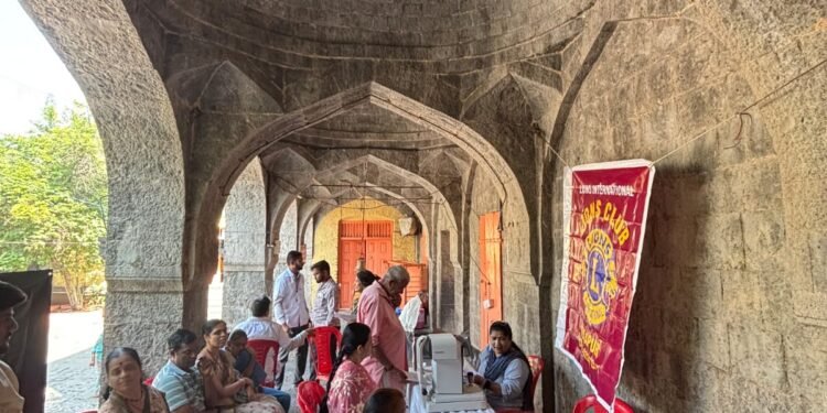 नवरात्रोत्सव निम्मित बाळीवेसमध्ये आरोग्यसेवा अन् पर्यावरण संवर्धनाचा जागर..